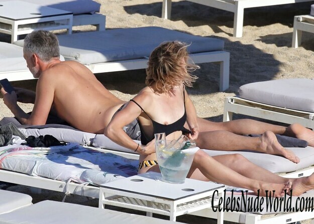 Stephanie Pratt Topless 169197