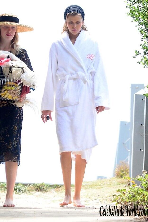 Georgia Fowler & Victoria Lee Sexy 169446