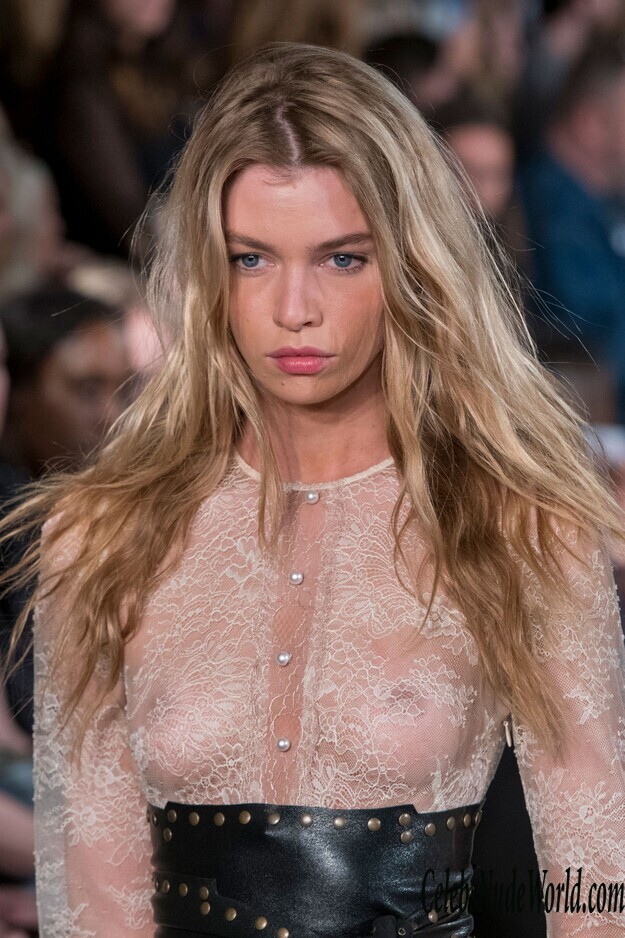 Stella Maxwell See Through Photos 169603