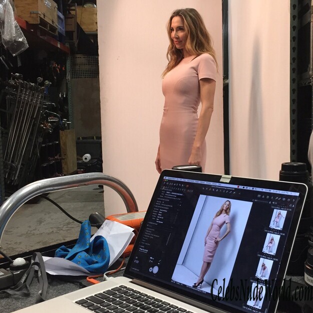 Whitney Cummings Sexy Photos 169750