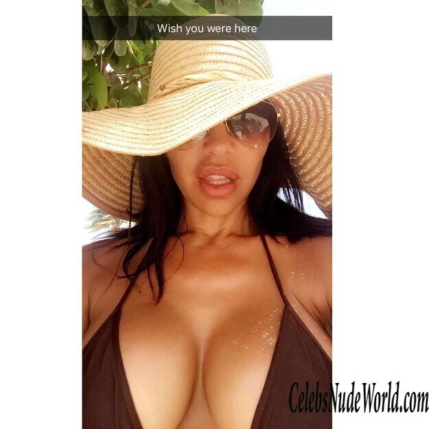 Sexy Photos of Vida Guerra 170361