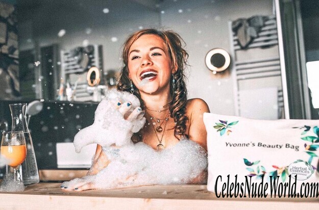 Yvonne Pferrer Erotic 170625