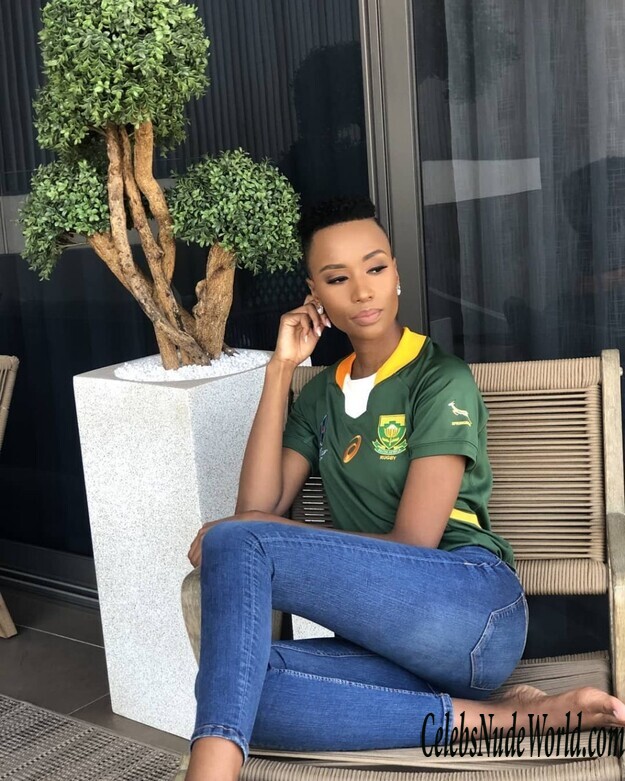 Zozibini Tunzi Sexy 170698