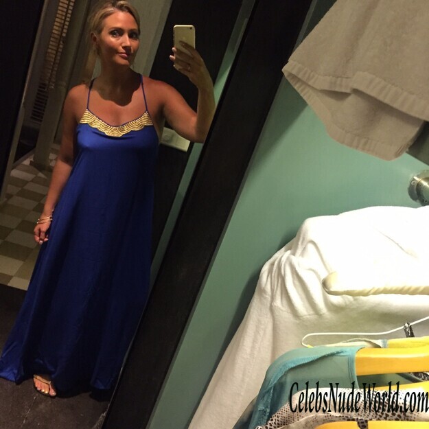 Hayley McQueen Leaked 170903