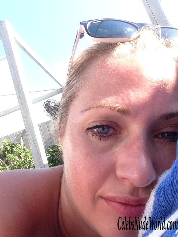 Hayley McQueen Leaked 170918