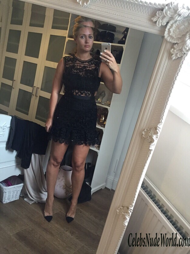 Hayley McQueen Leaked 170921