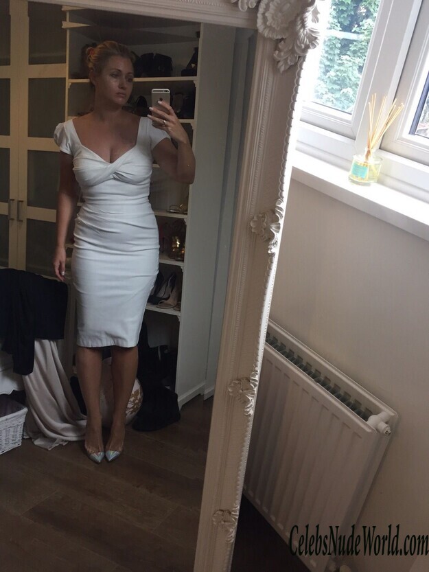 Hayley McQueen Leaked 170922