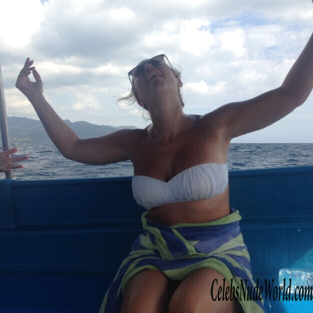 Hayley McQueen Leaked 170939