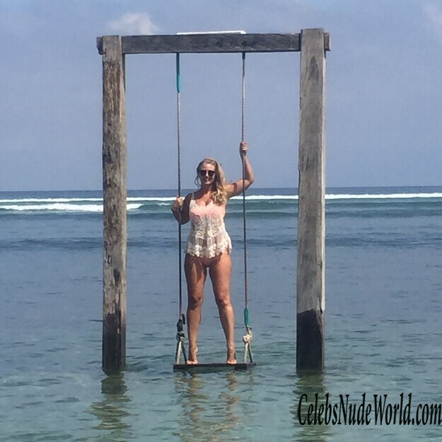 Hayley McQueen Leaked 170959