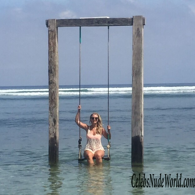 Hayley McQueen Leaked 170964