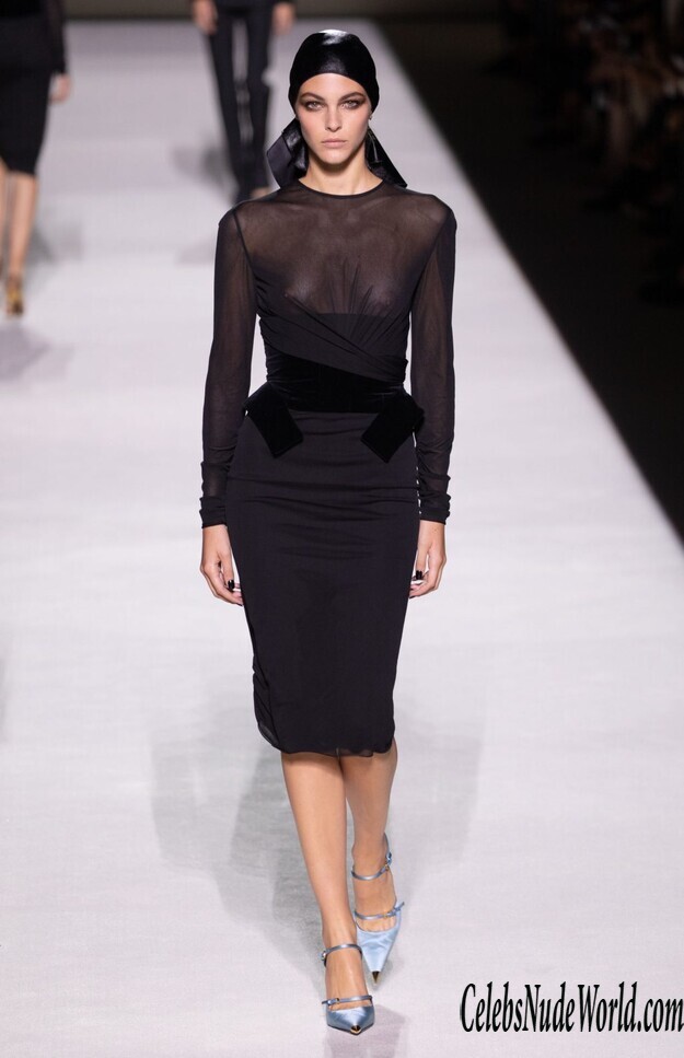 Vittoria Ceretti See Through 171003