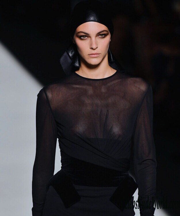 Vittoria Ceretti See Through 171004