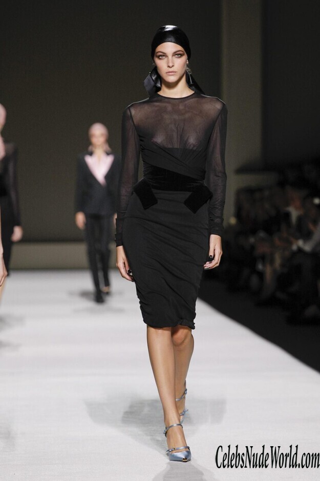 Vittoria Ceretti See Through 171006