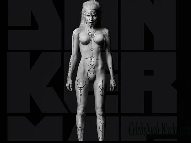 Yolandi Visser Naked pics 171230