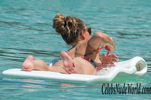 Zoe Salmon Sexy 171483