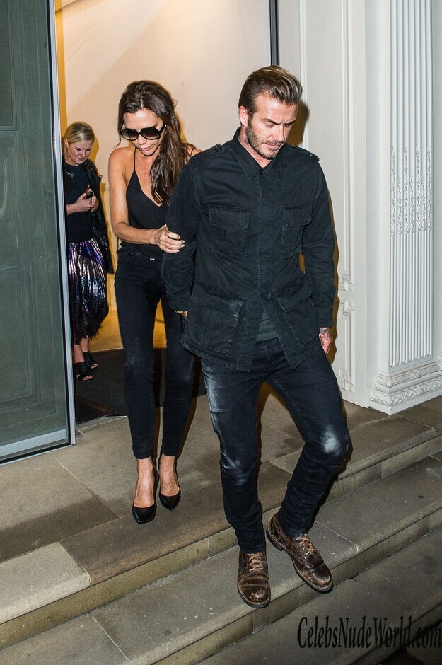 Victoria Beckham Wet Jeans Photos 171632