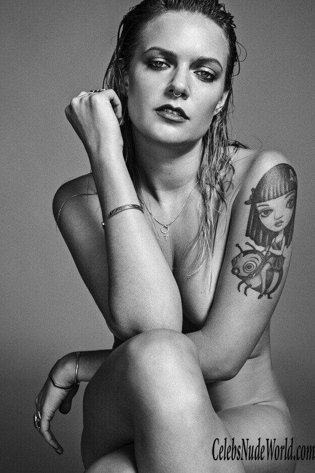 Tove Lo Topless Photos 171797