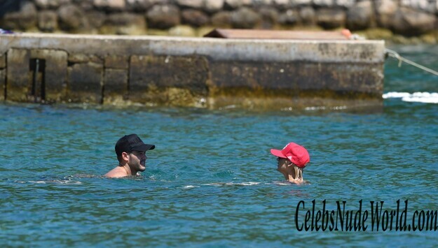 Stephanie Pratt Bikini 172232