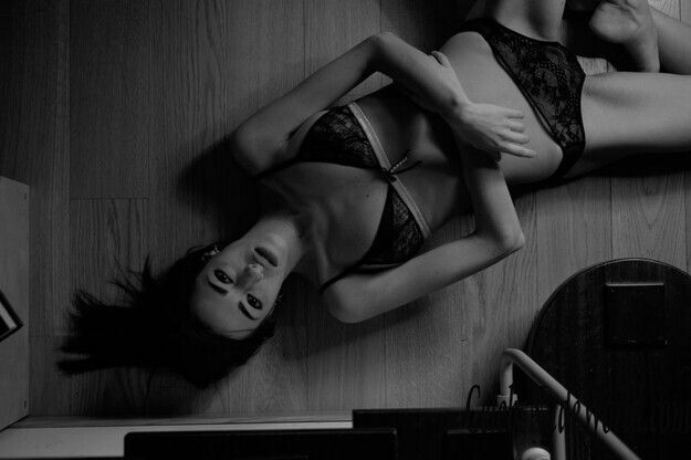 Valerie Knox Sexy 172734