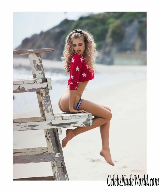 Nude Photos of Valerie van der Graaf 172952