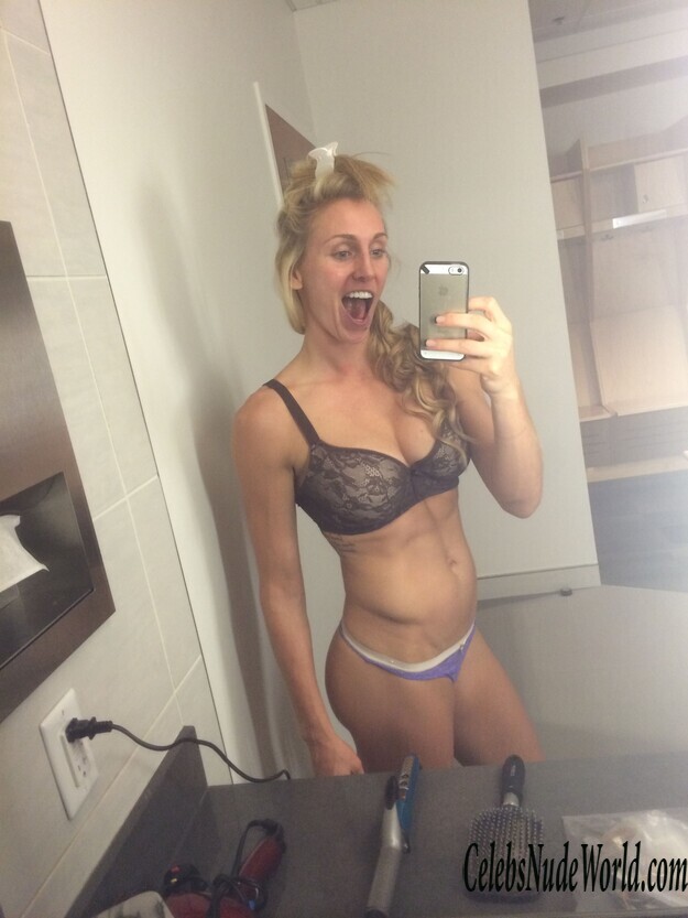 Charlotte flair pictures leaked
