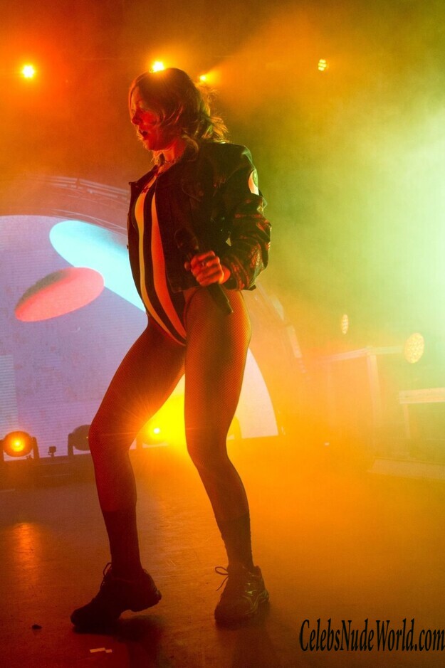 Tove Lo Erotic 174810