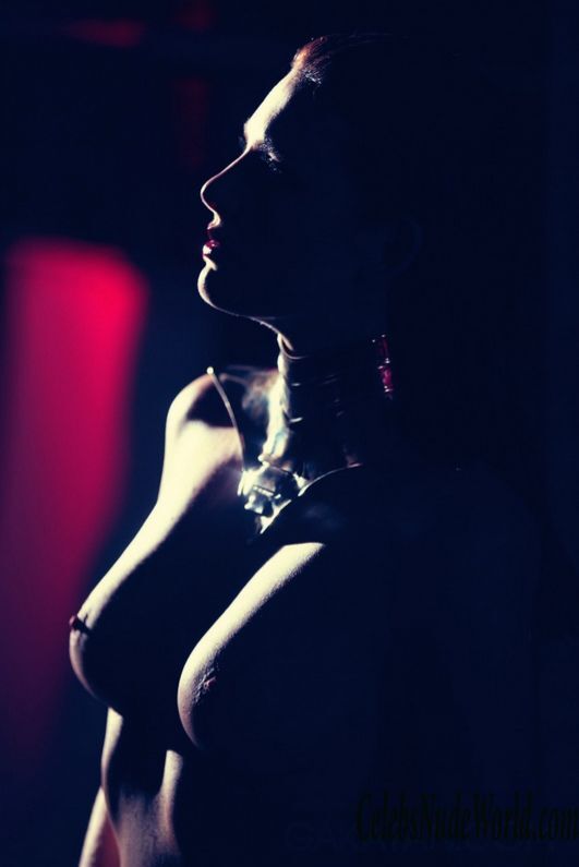 Nude Photos of Élodie Frégé 174843