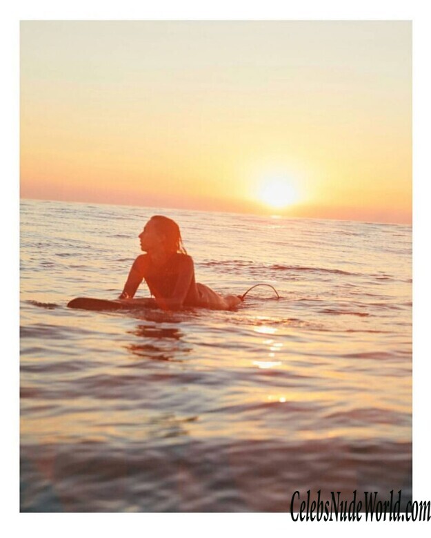 Stephanie Moore Nude 174914