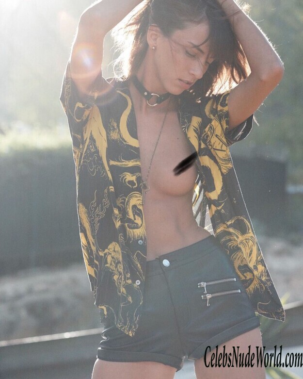 Stephanie Moore Nude 174970