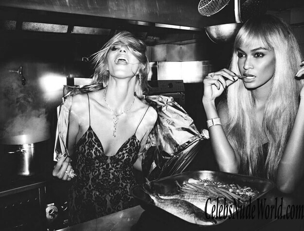 Vogue Italia December 2017: The Celebration Issue 175006