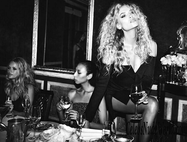 Vogue Italia December 2017: The Celebration Issue 175011