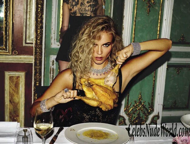 Vogue Italia December 2017: The Celebration Issue 175018