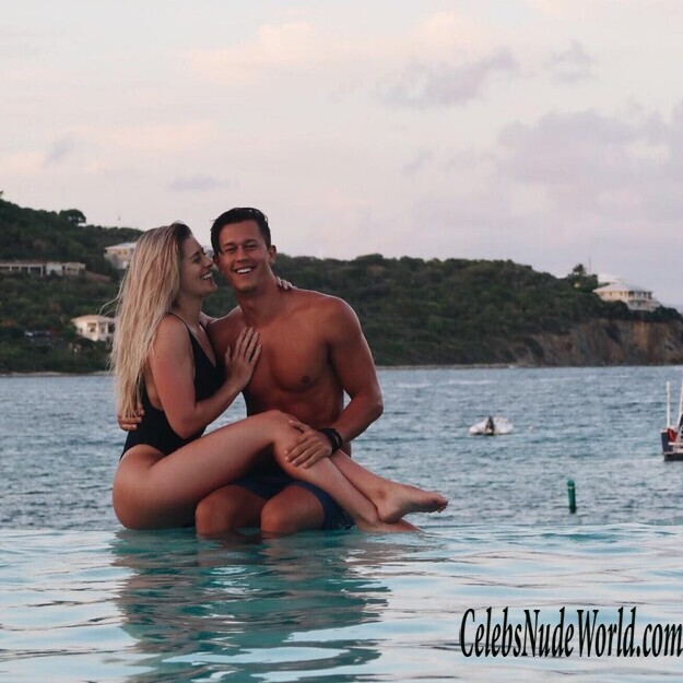 Whitney Simmons Sexy 175180