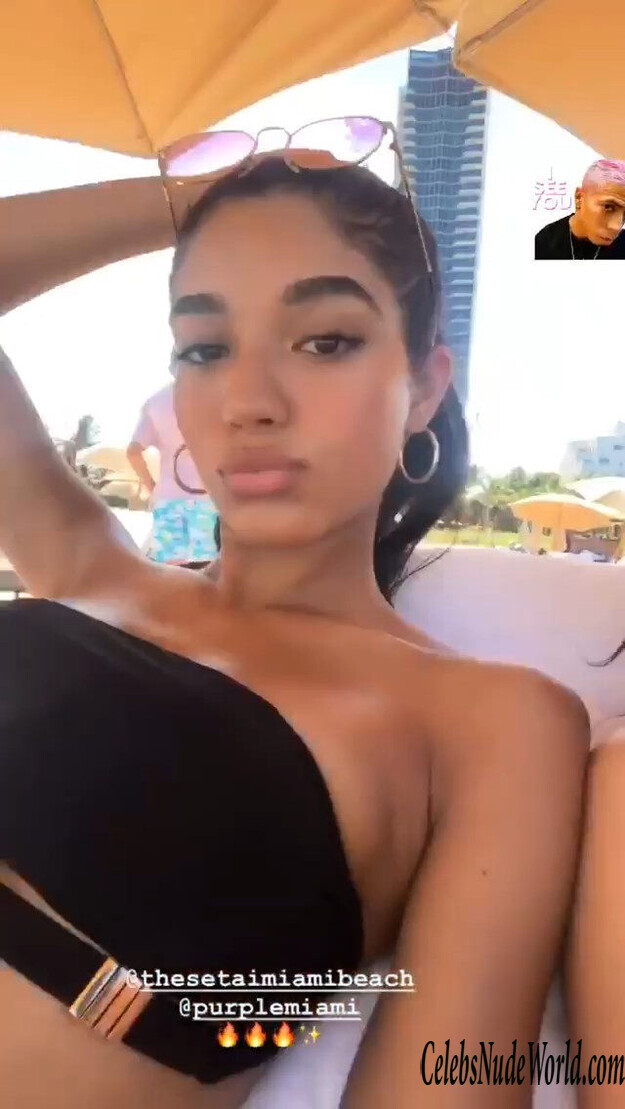 Yovanna Ventura Bikini 175454