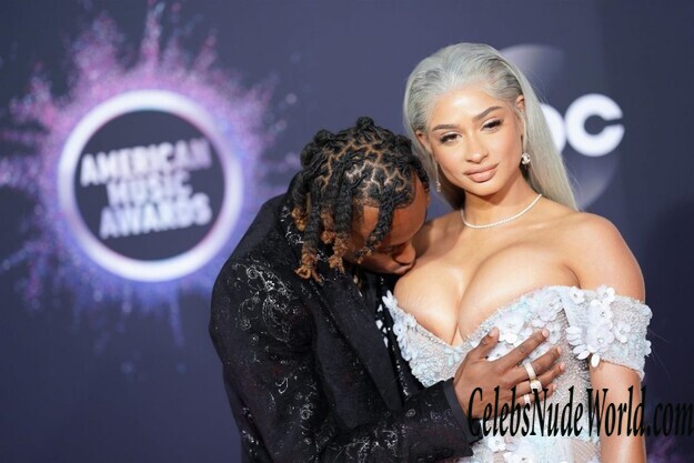 Tori Brixx Cleavage 175917