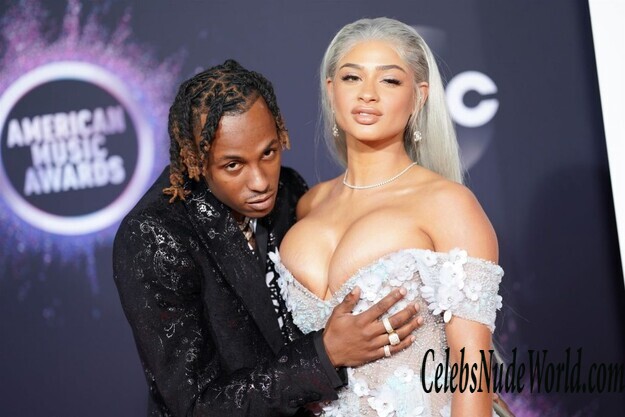 Tori Brixx Cleavage 175918