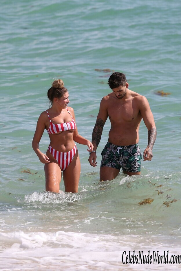 Zara McDermott Bikini 176220