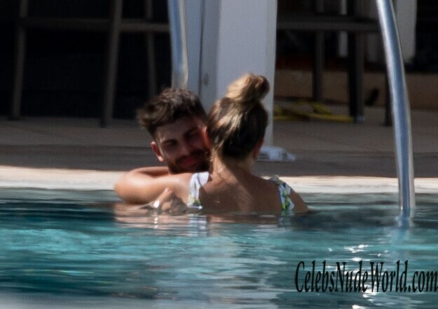 Zara McDermott Bikini 176293