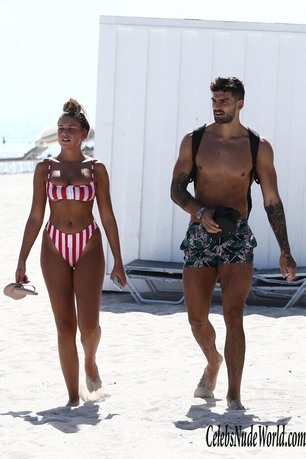 Zara McDermott Bikini 176327