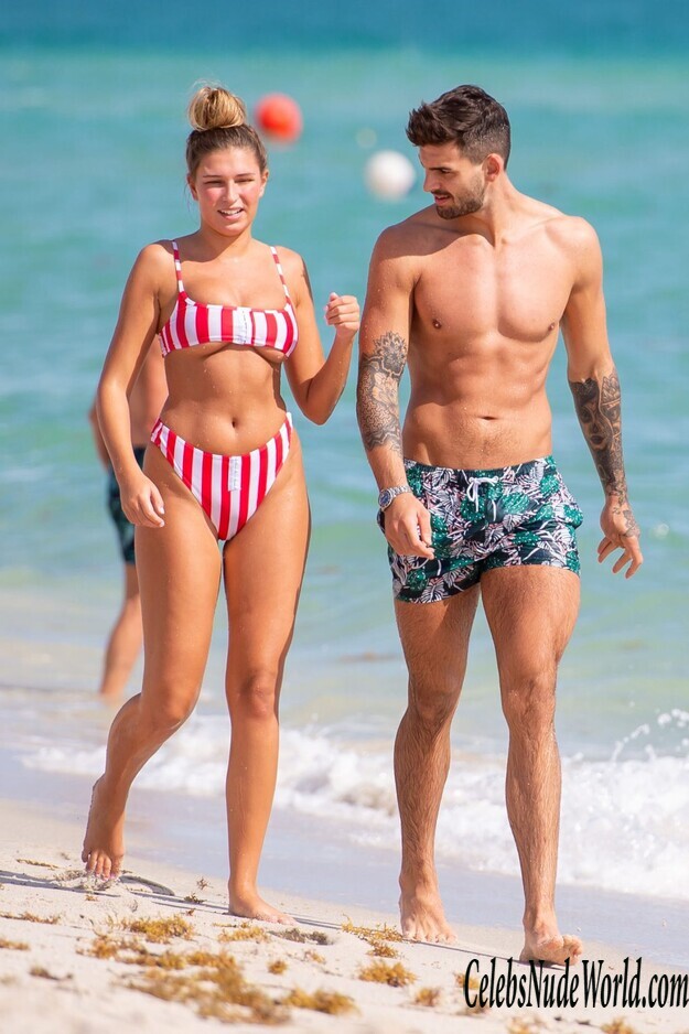 Zara McDermott Bikini 176358