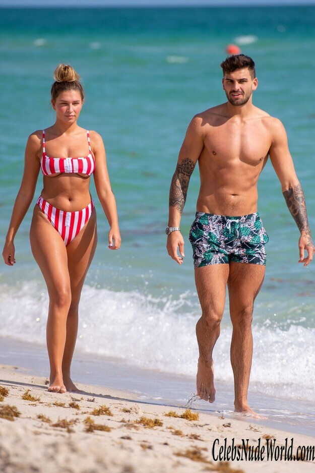 Zara McDermott Bikini 176364