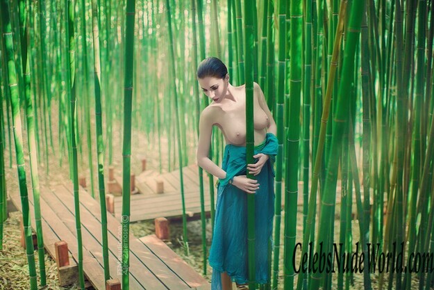 Ulyana Ashurko Nude 176586