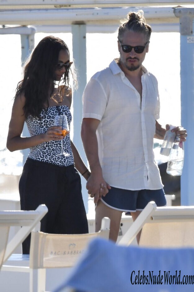 Zoe Saldana Sexy 177211