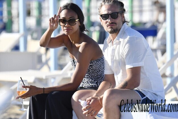 Zoe Saldana Sexy 177213