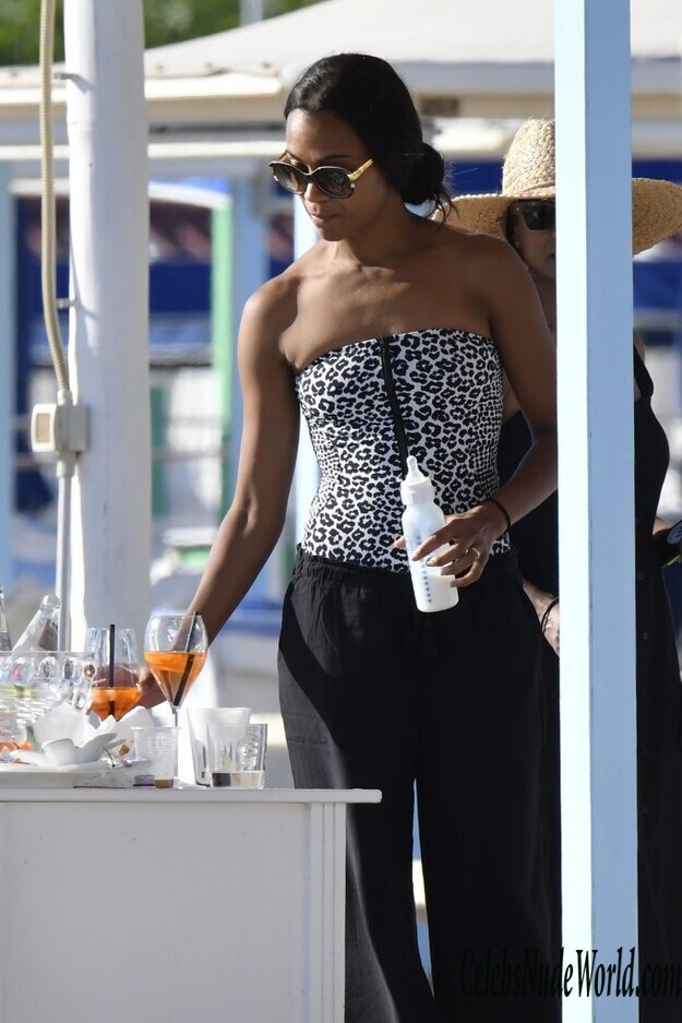 Zoe Saldana Sexy 177234