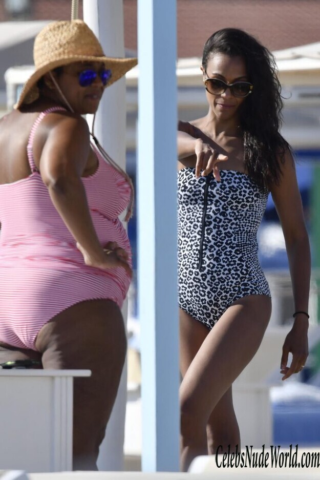 Zoe Saldana Sexy 177249