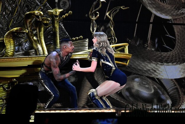 Taylor Swift Sexy 177808