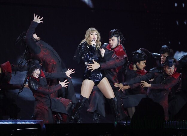 Taylor Swift Sexy 177814