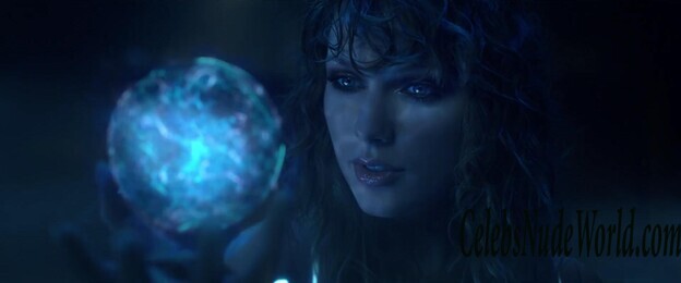 Taylor Swift Sexy 177902