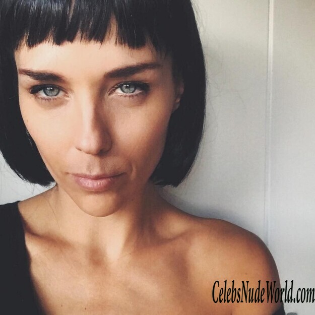 Tanya van Graan Sexy 178086